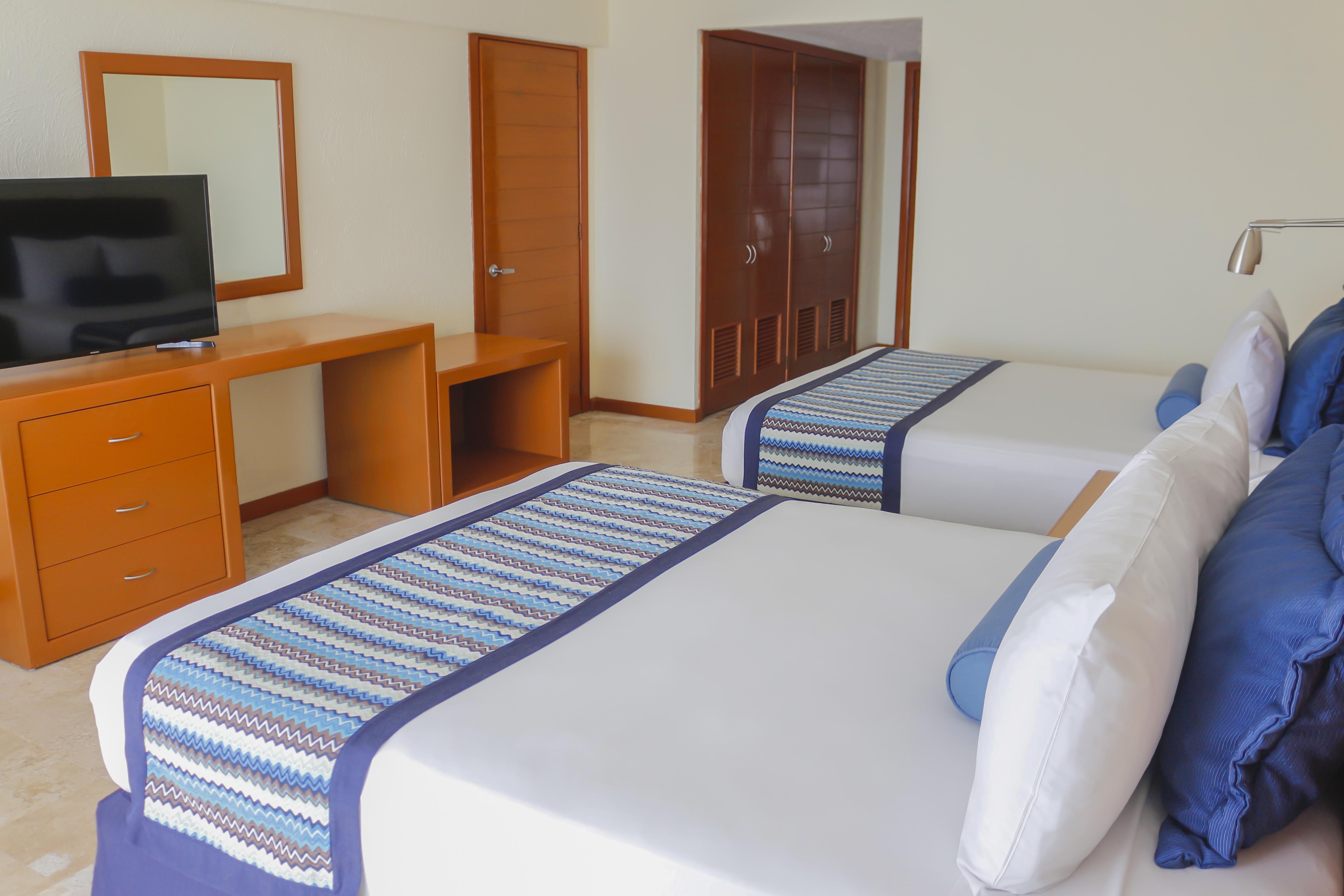 Plaza Pelicanos Grand Beach Resort All Inclusive Пуерто Валярта Екстериор снимка