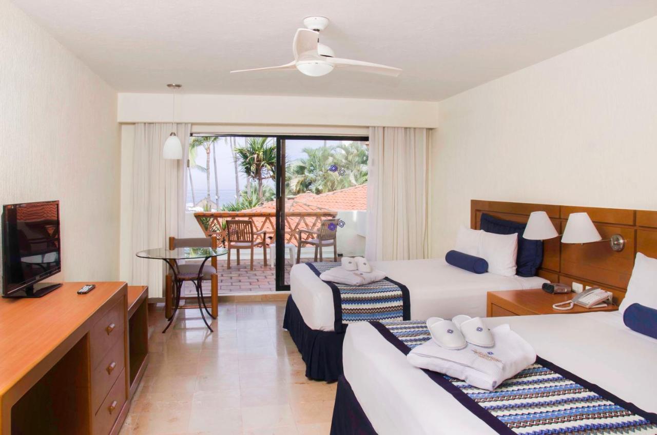 Plaza Pelicanos Grand Beach Resort All Inclusive Пуерто Валярта Екстериор снимка