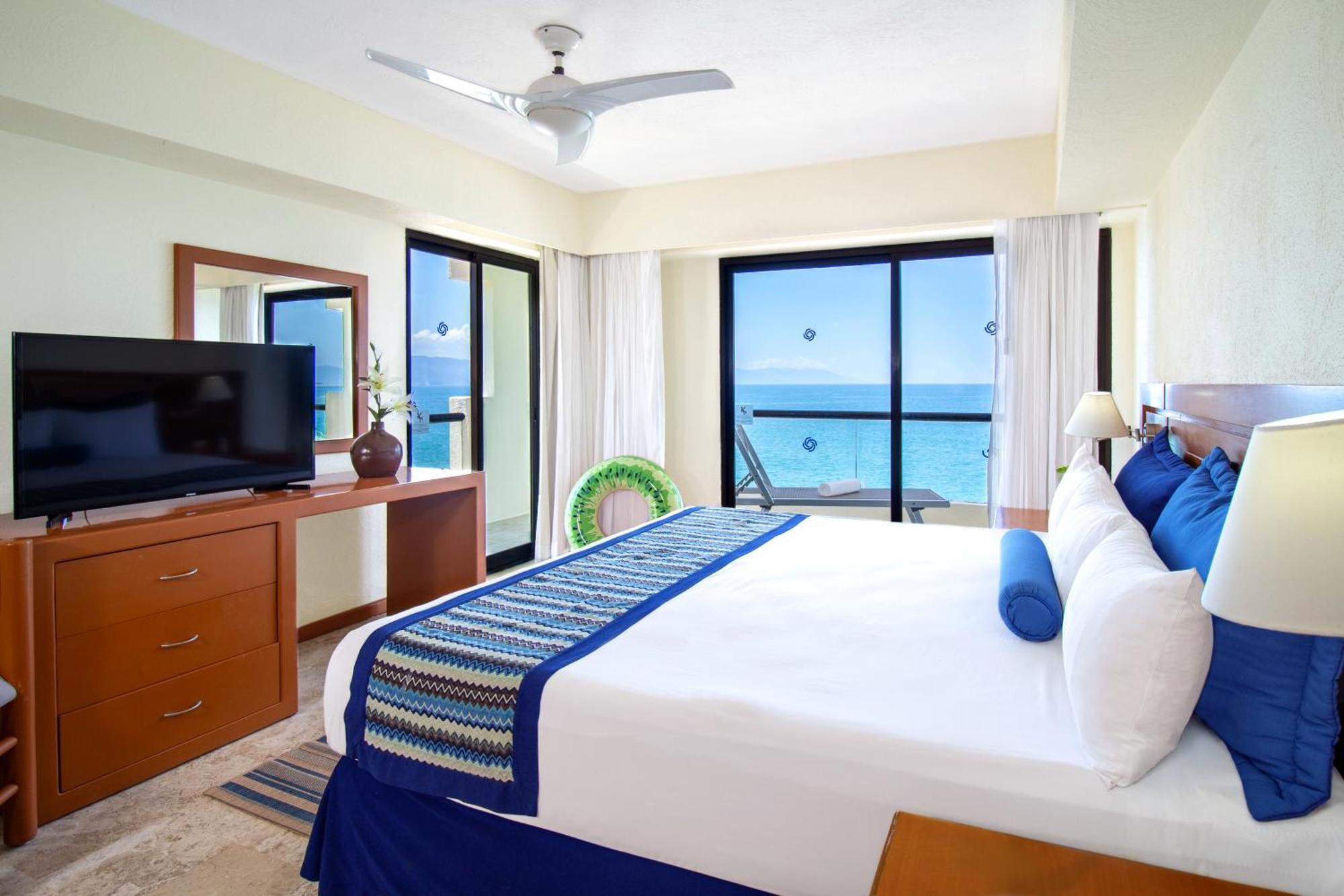 Plaza Pelicanos Grand Beach Resort All Inclusive Пуерто Валярта Екстериор снимка