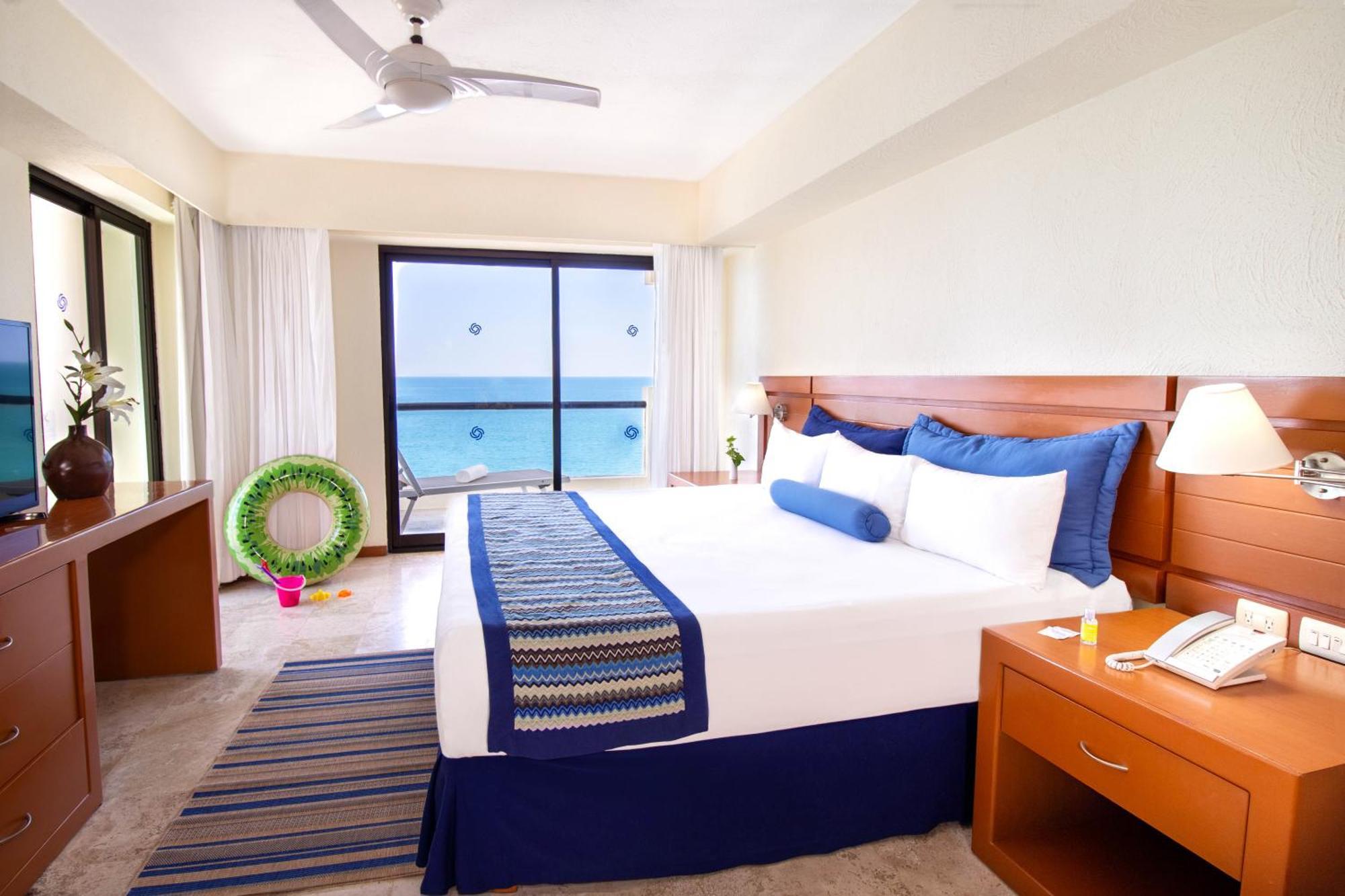 Plaza Pelicanos Grand Beach Resort All Inclusive Пуерто Валярта Екстериор снимка