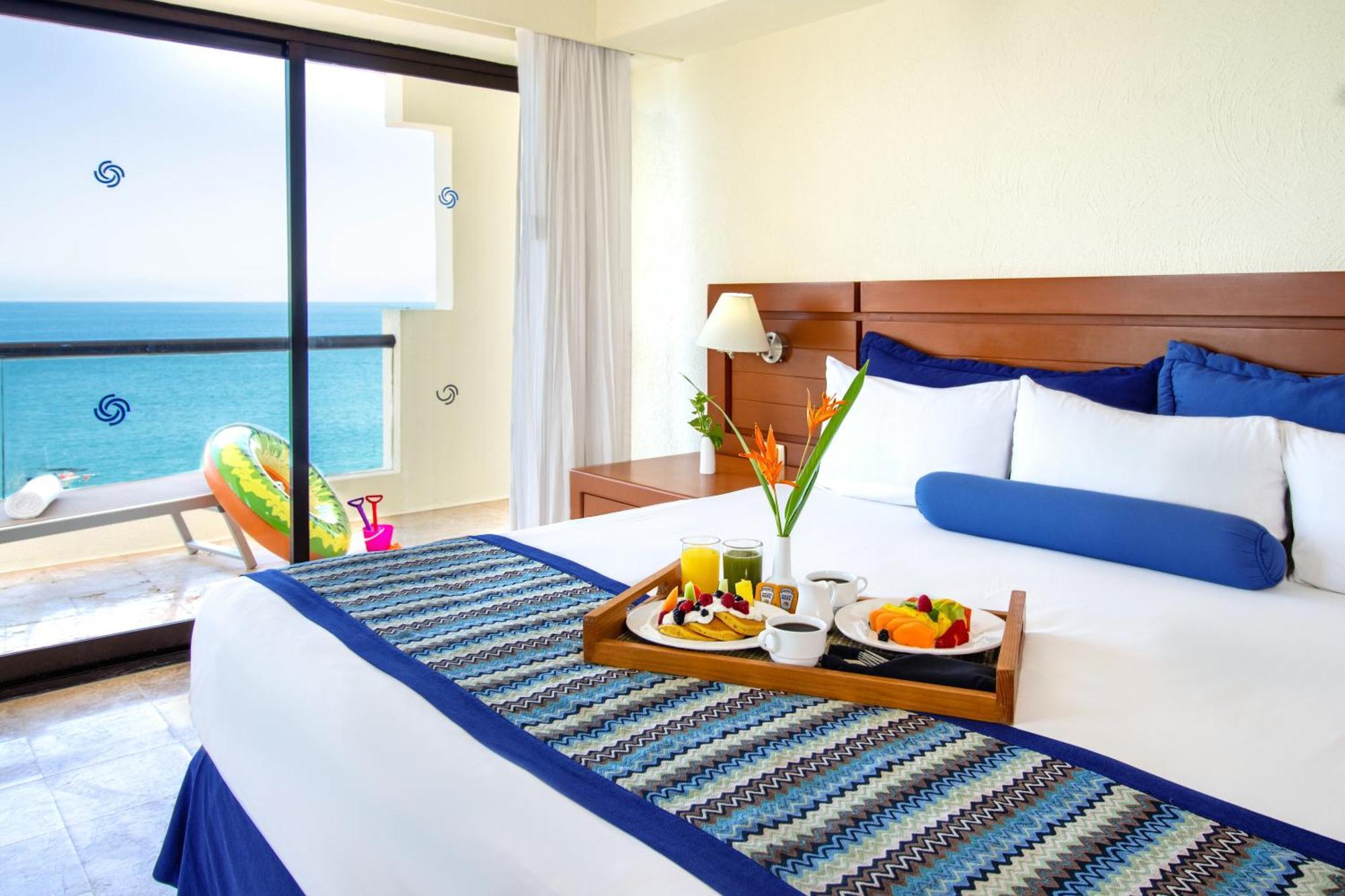 Plaza Pelicanos Grand Beach Resort All Inclusive Пуерто Валярта Екстериор снимка