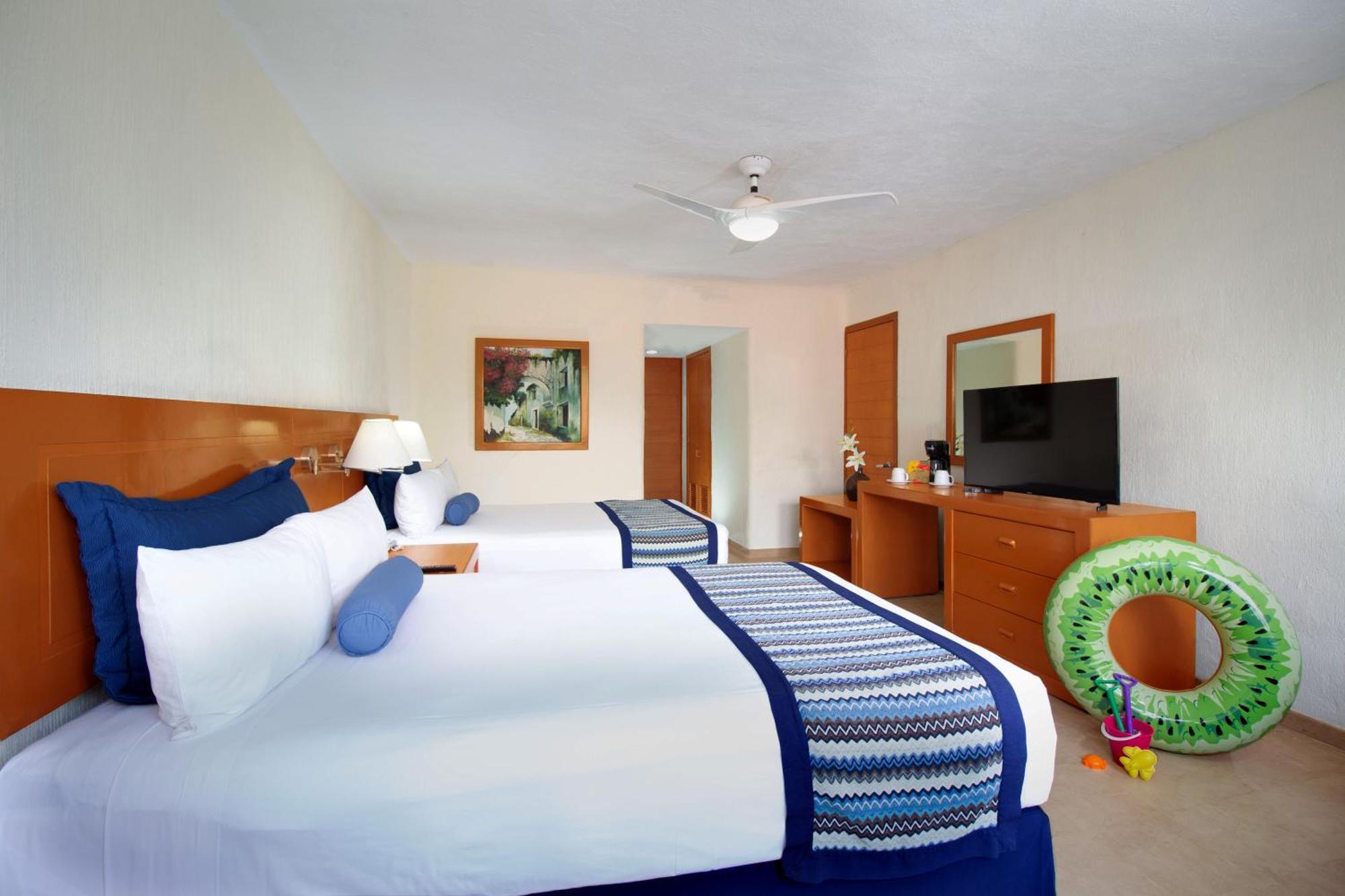 Plaza Pelicanos Grand Beach Resort All Inclusive Пуерто Валярта Екстериор снимка