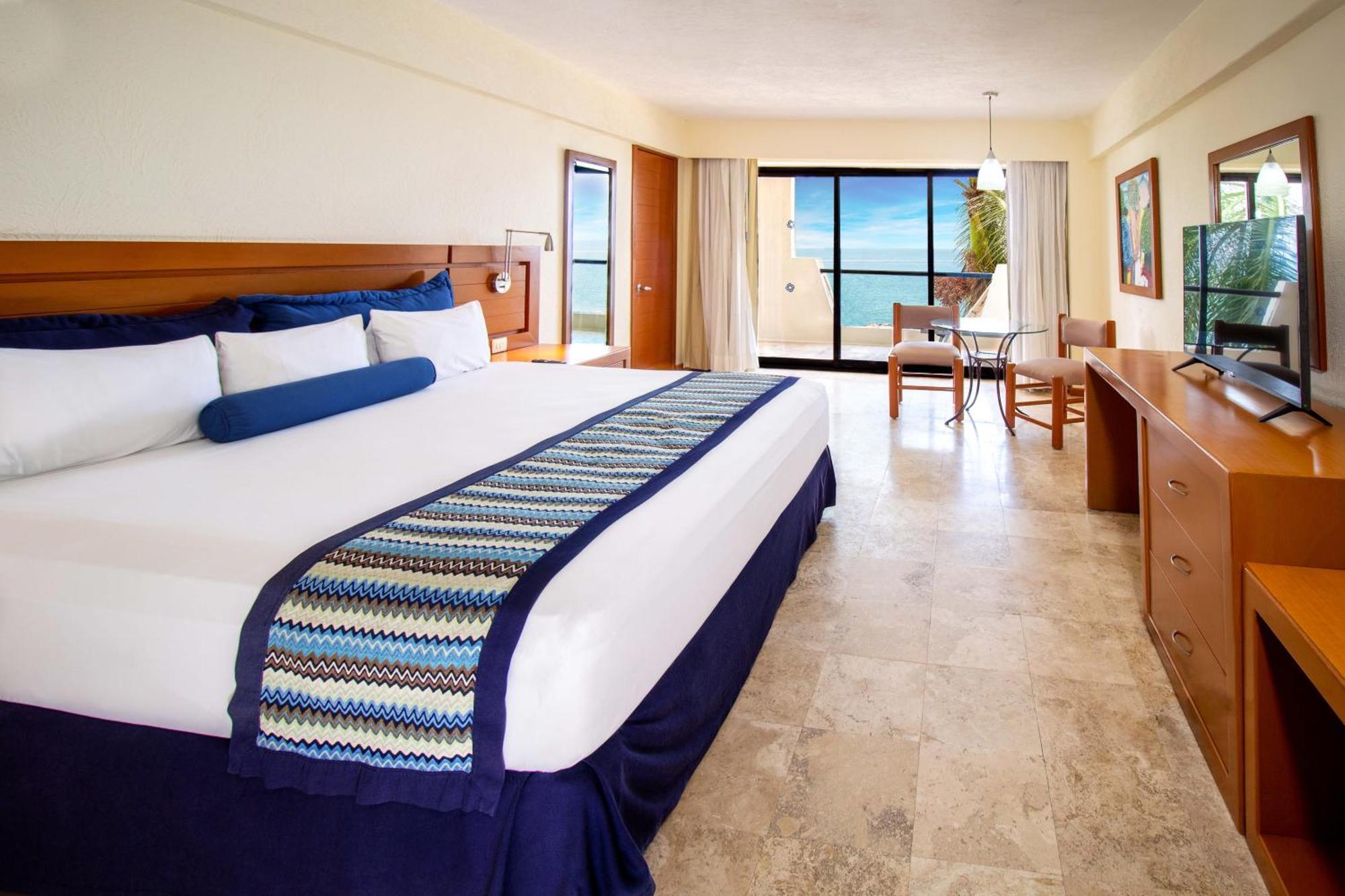 Plaza Pelicanos Grand Beach Resort All Inclusive Пуерто Валярта Екстериор снимка